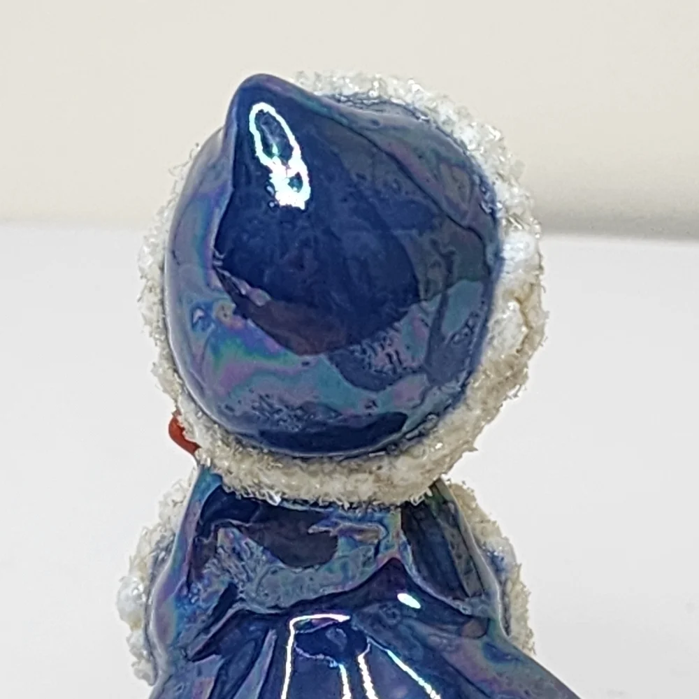 Vintage Christmas Decor Snow Girl Figurine Porcelain Glitter Iridescent - Picture 5 of 10